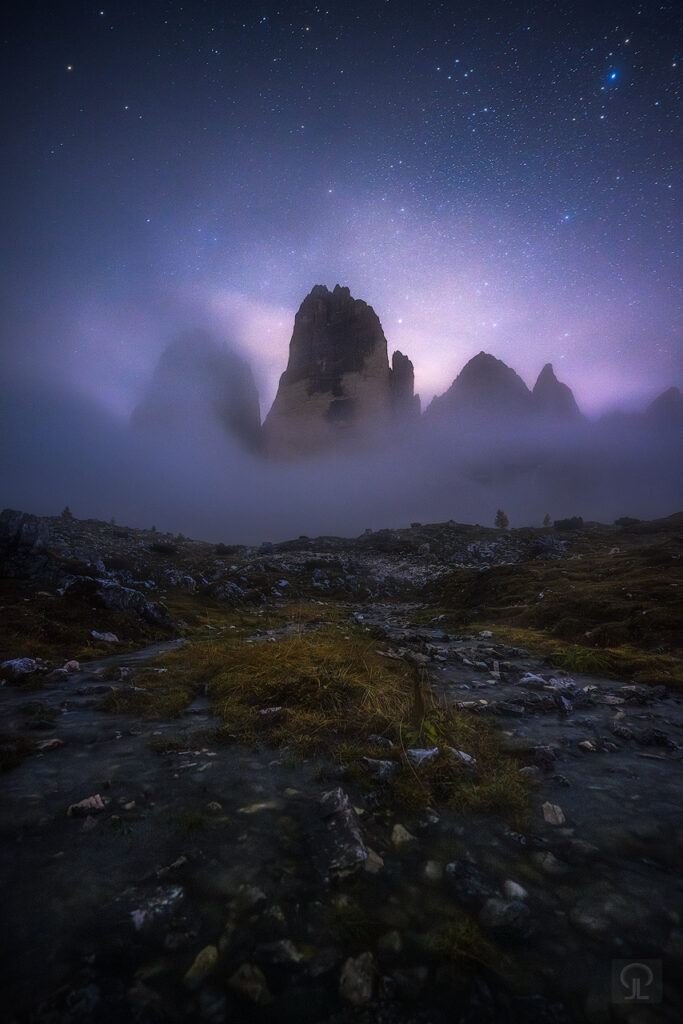 TWILIGHT PEAKS